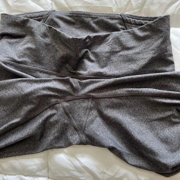 Lululemon Train Times Crop 17” Size 10 Heather gray - Picture 7 of 14